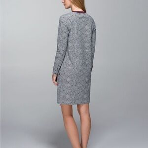 Lululemon Effortless Dress
Plush Petal Black Ghost / Bordeaux Drama